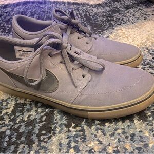 Nike shoes gray